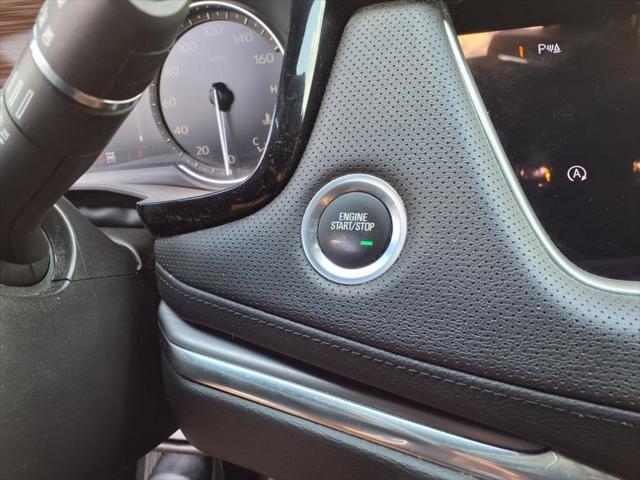 used 2023 Cadillac XT5 car, priced at $31,990