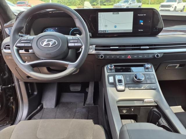 used 2024 Hyundai Palisade car, priced at $46,980