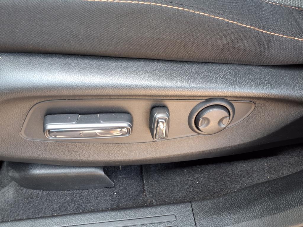 used 2023 Honda CR-V Hybrid car, priced at $26,448