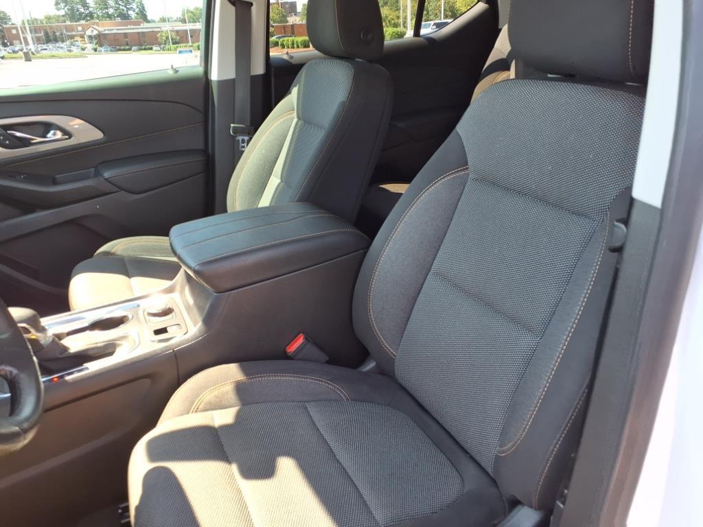 used 2021 Chevrolet Traverse car, priced at $24,995
