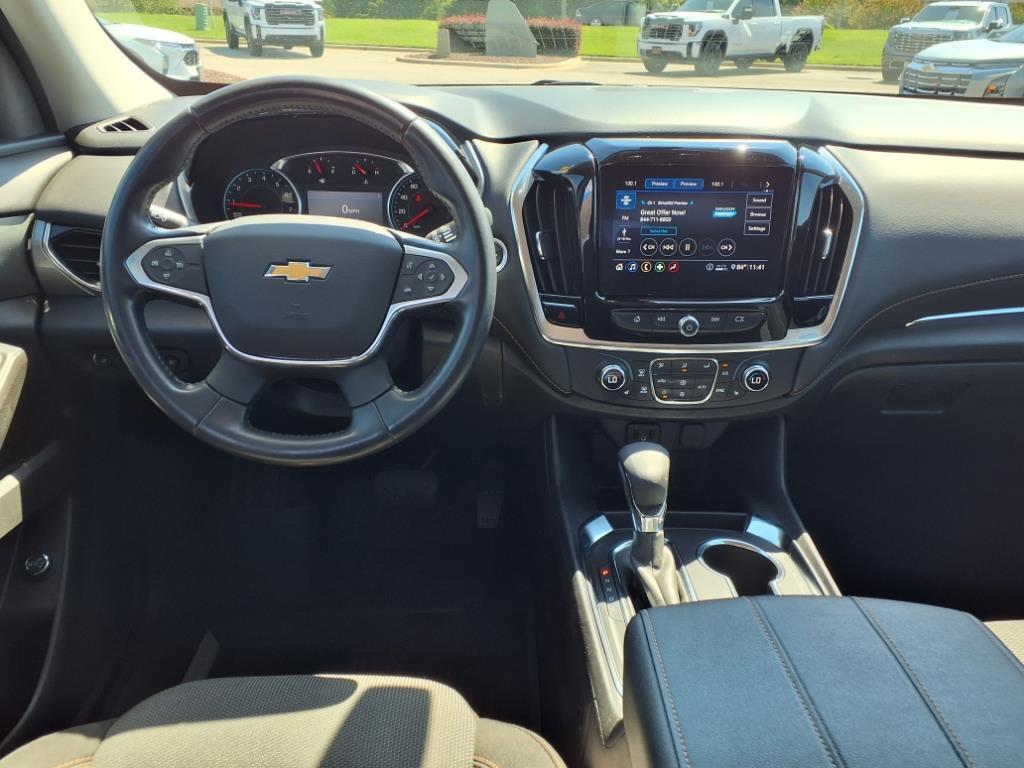 used 2021 Chevrolet Traverse car, priced at $24,995