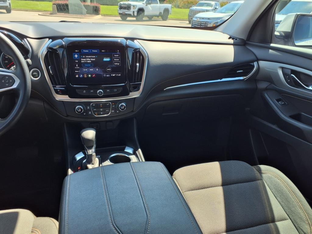 used 2021 Chevrolet Traverse car, priced at $24,995