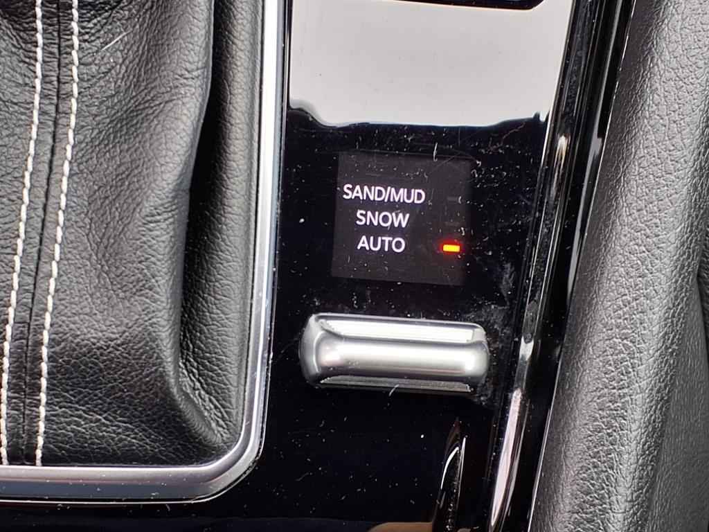 used 2022 Jeep Compass car, priced at $25,689