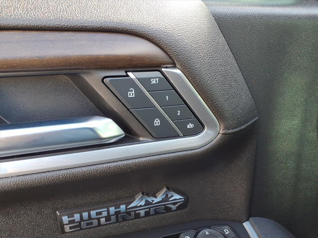 used 2025 Chevrolet Silverado 1500 car, priced at $60,492