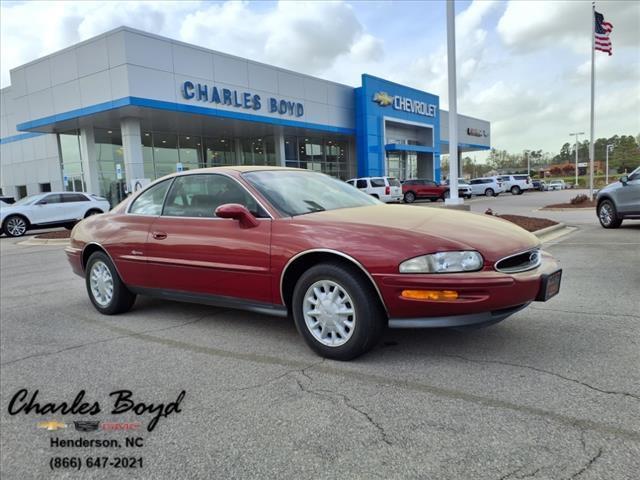 used 1995 Buick Riviera car, priced at $10,895