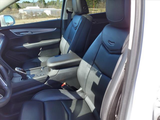 used 2017 Cadillac XT5 car, priced at $19,995