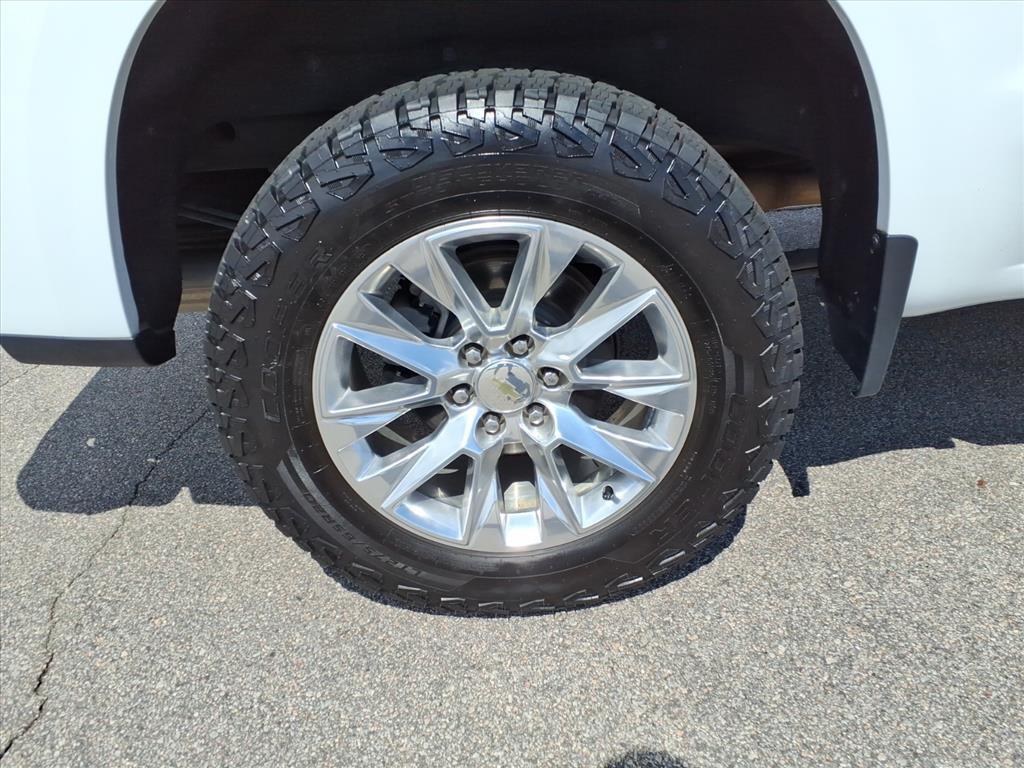 used 2021 Chevrolet Silverado 1500 car, priced at $40,995