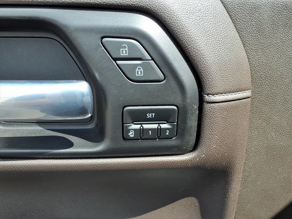 used 2021 Chevrolet Silverado 1500 car, priced at $40,995