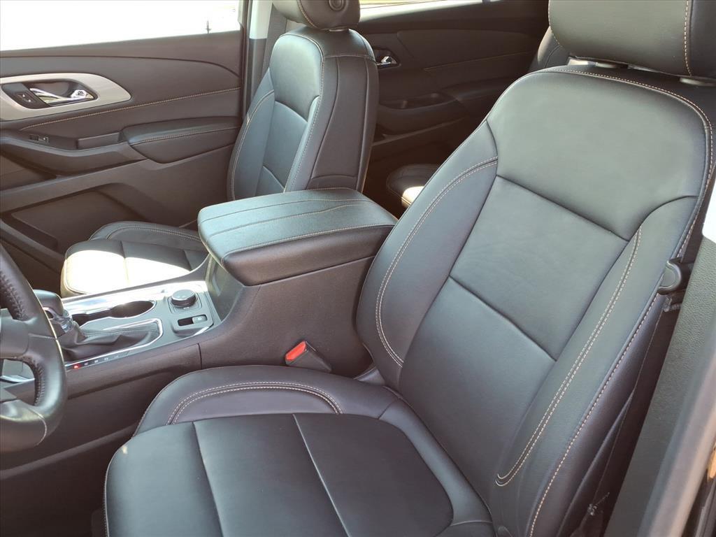 used 2021 Chevrolet Traverse car, priced at $26,595