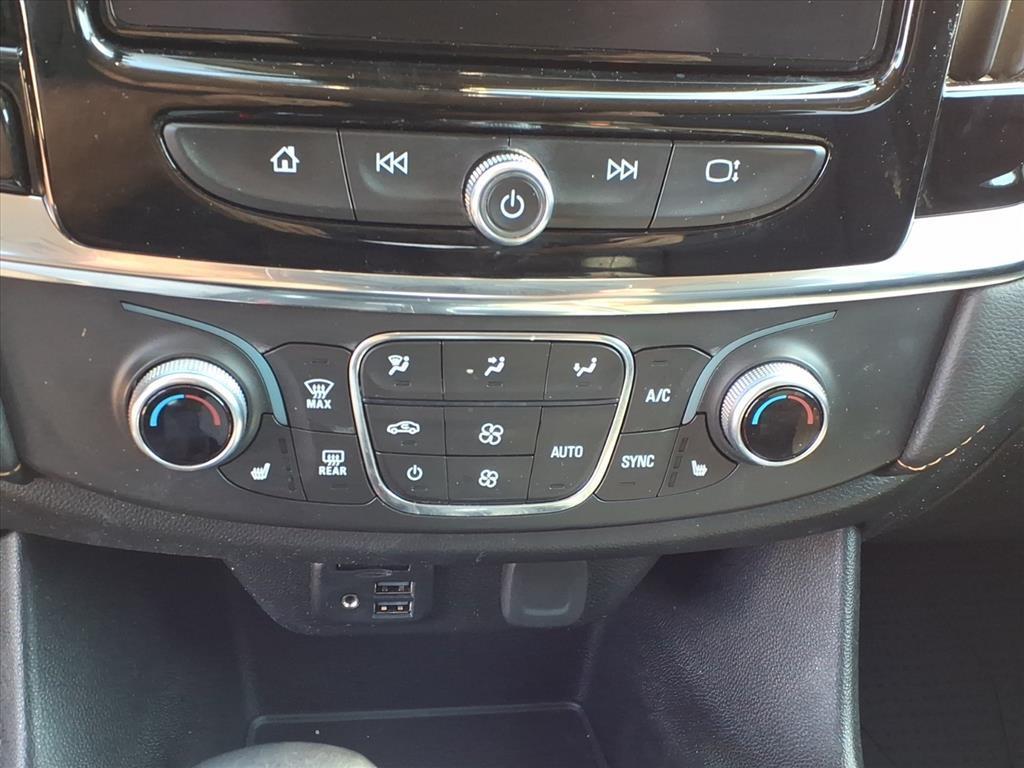 used 2021 Chevrolet Traverse car, priced at $26,595