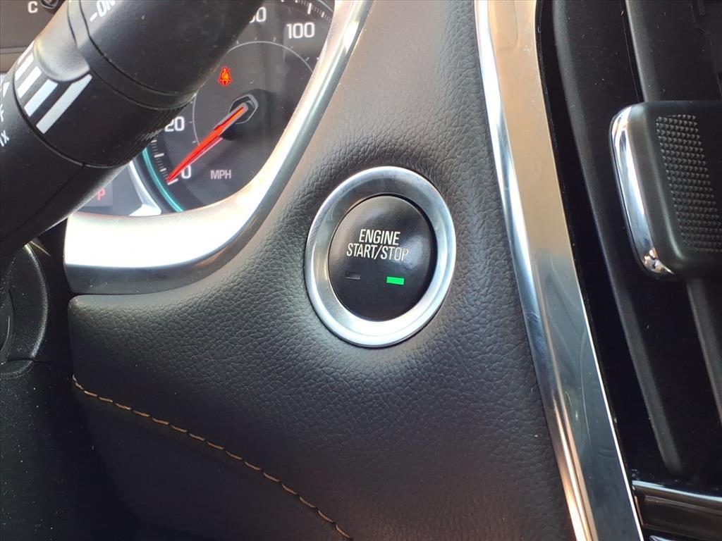 used 2021 Chevrolet Traverse car, priced at $26,595