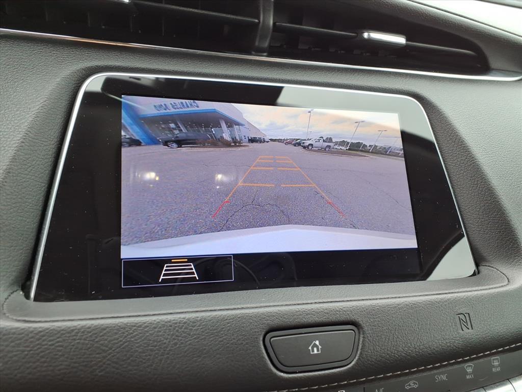 used 2020 Cadillac XT4 car, priced at $21,620