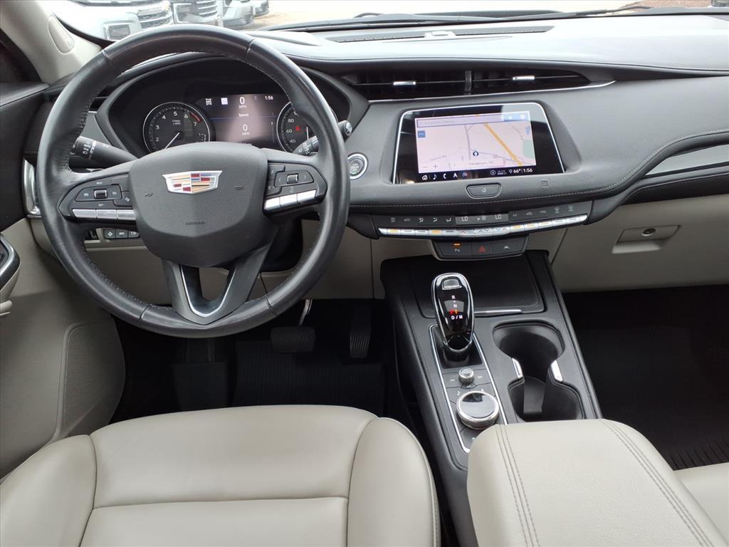 used 2020 Cadillac XT4 car, priced at $21,620