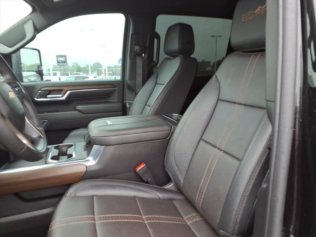 used 2024 Chevrolet Silverado 2500 car, priced at $68,990