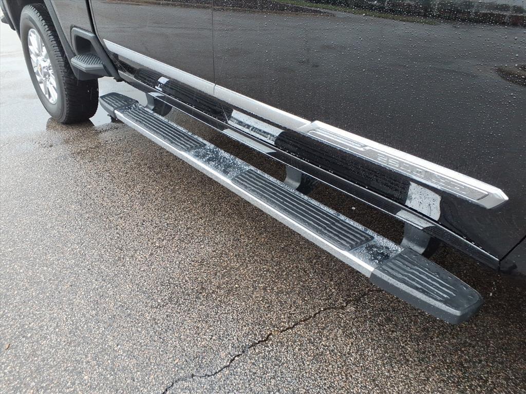 used 2024 Chevrolet Silverado 2500 car, priced at $68,990