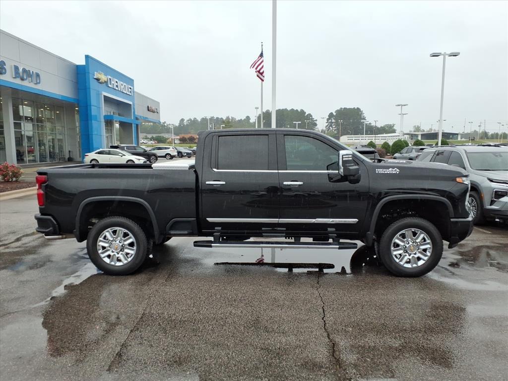 used 2024 Chevrolet Silverado 2500 car, priced at $68,990