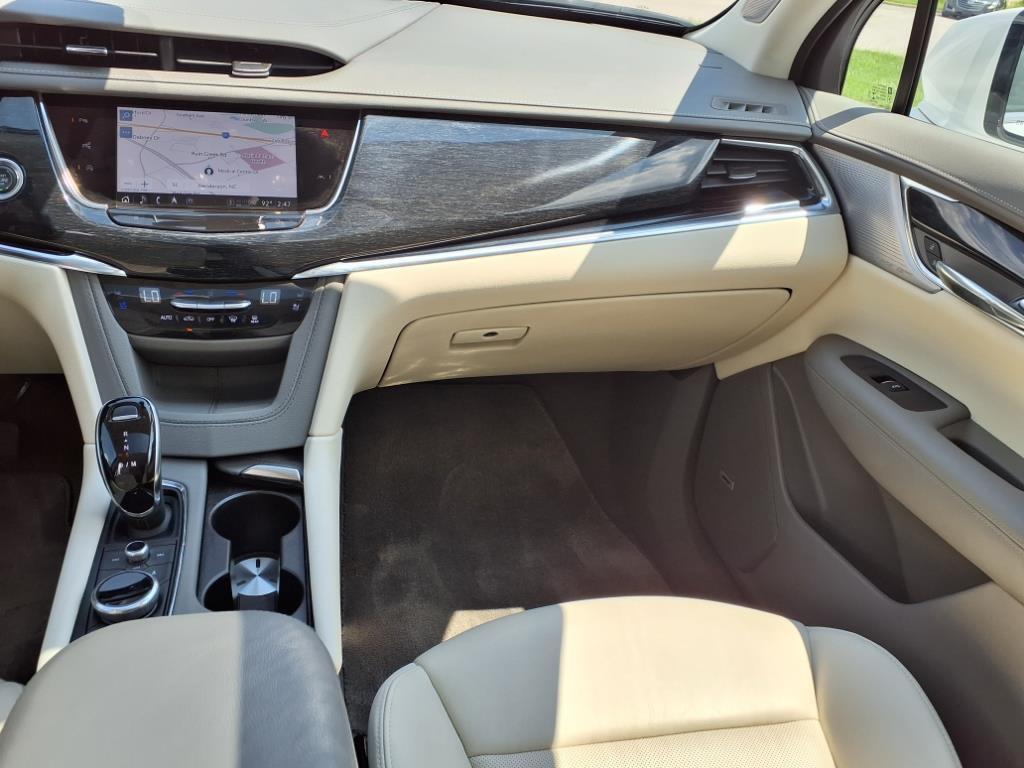 used 2023 Cadillac XT6 car, priced at $48,995