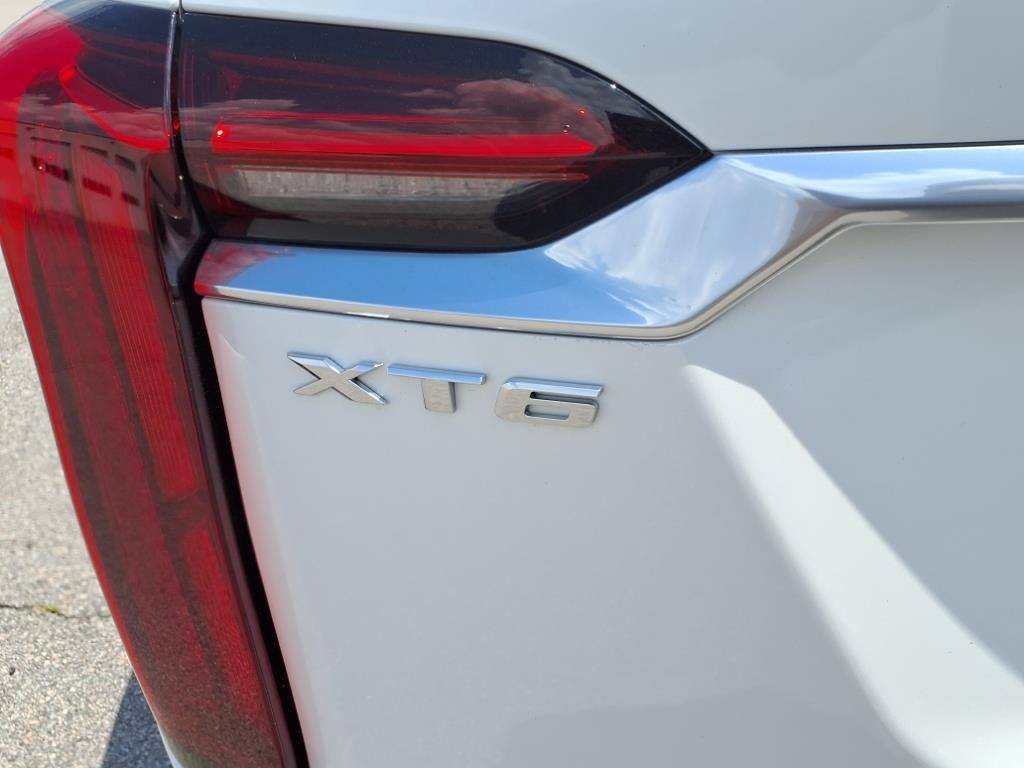 used 2023 Cadillac XT6 car, priced at $48,995