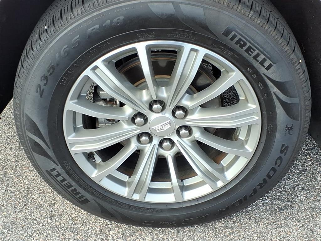 used 2017 Cadillac XT5 car, priced at $19,790