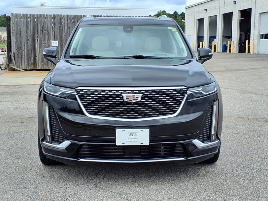 used 2022 Cadillac XT6 car, priced at $36,599