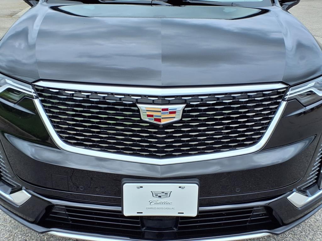 used 2022 Cadillac XT6 car, priced at $36,599
