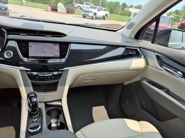 used 2022 Cadillac XT6 car, priced at $40,995