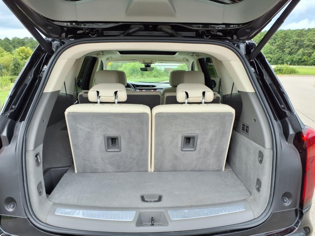 used 2022 Cadillac XT6 car, priced at $36,599