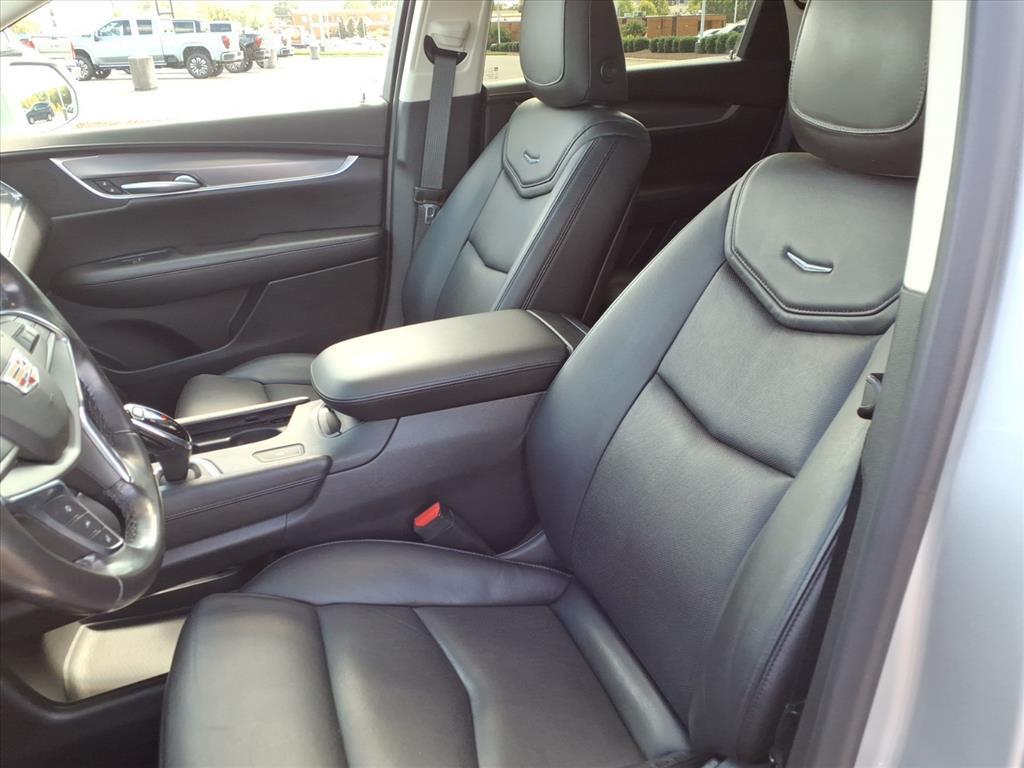 used 2019 Cadillac XT5 car, priced at $20,804