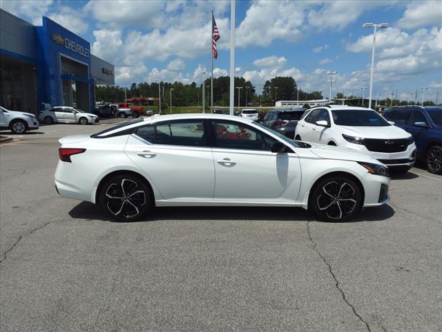 used 2023 Nissan Altima car, priced at $24,417