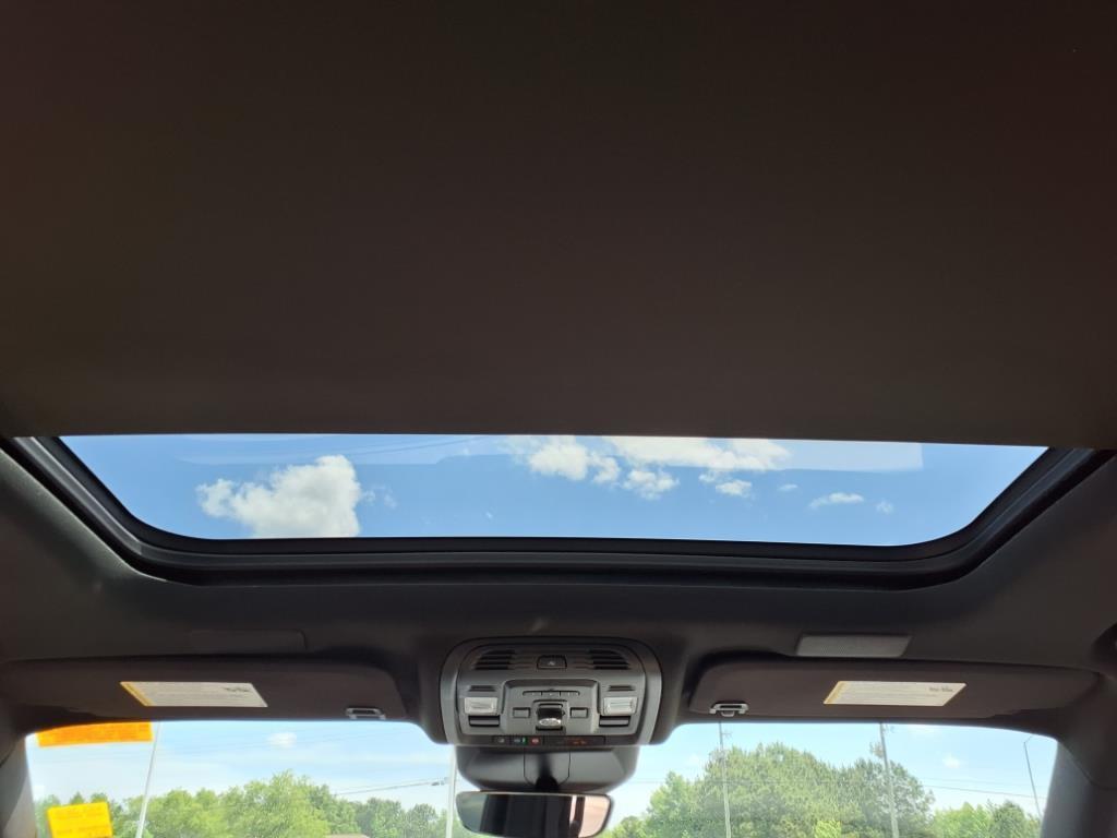 used 2022 Cadillac Escalade car, priced at $54,682