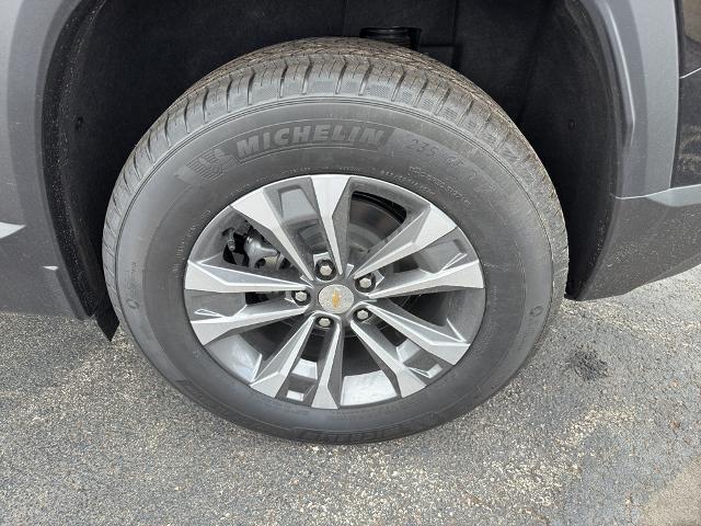 new 2026 Chevrolet Equinox car, priced at $36,185