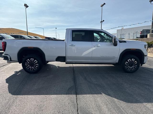 new 2025 GMC Sierra 3500 car, priced at $100,690