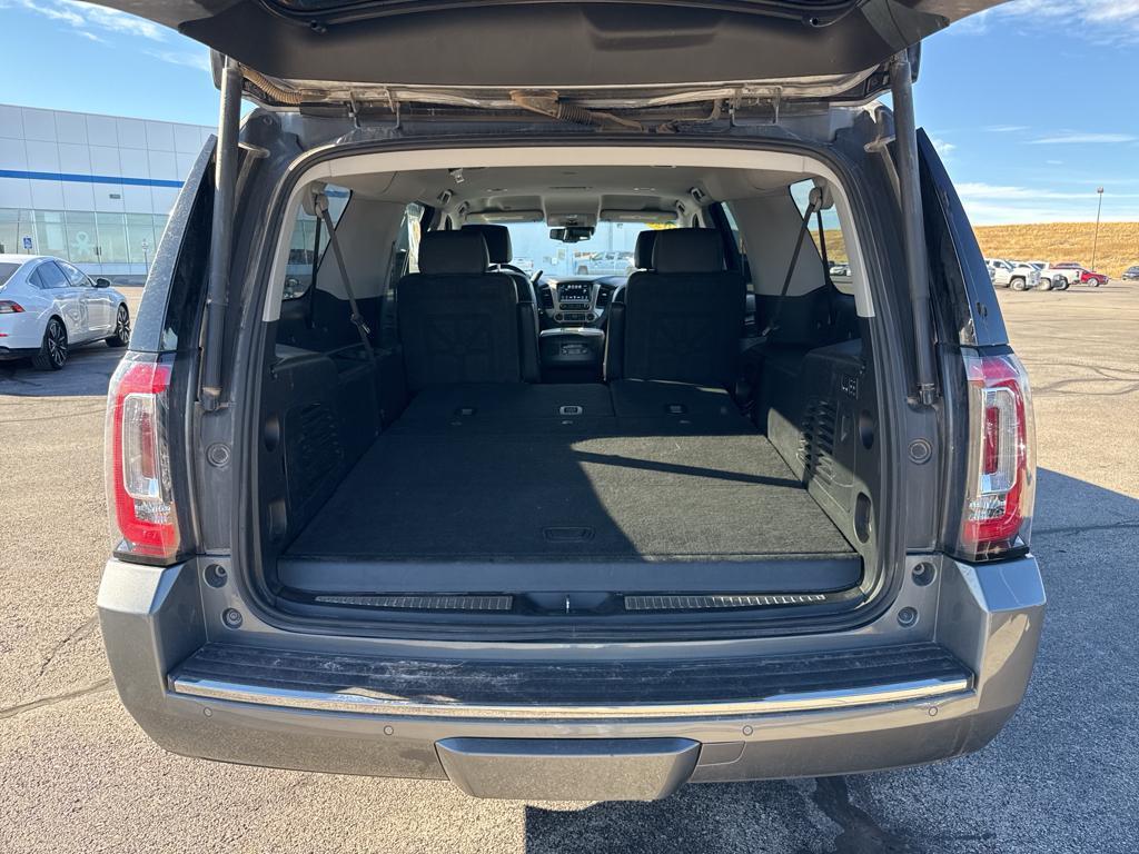 used 2020 GMC Yukon XL car, priced at $37,495