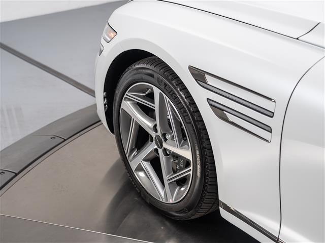 new 2025 Genesis G80 car, priced at $69,453