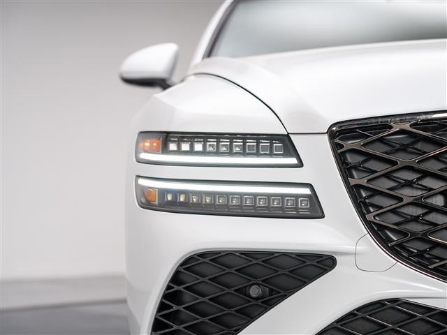 new 2025 Genesis G80 car, priced at $69,453