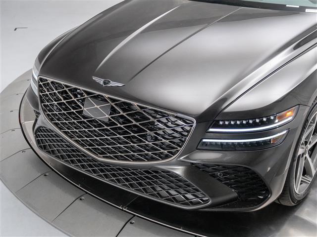new 2025 Genesis G80 car, priced at $69,401