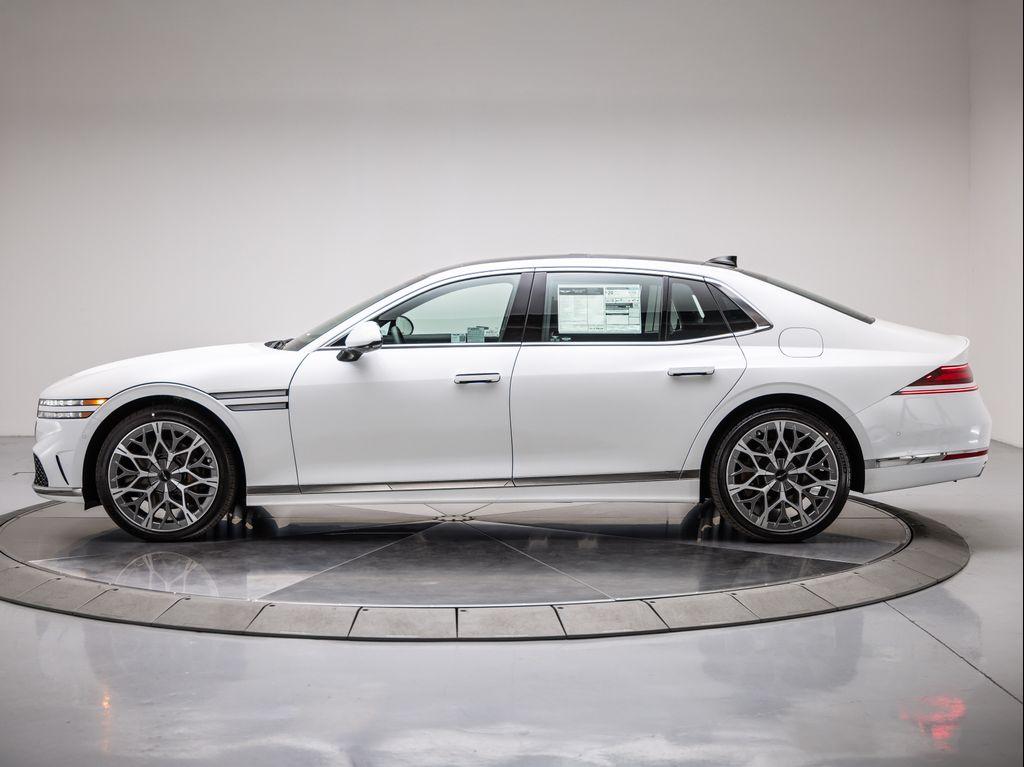 new 2026 Genesis G90 car, priced at $105,145