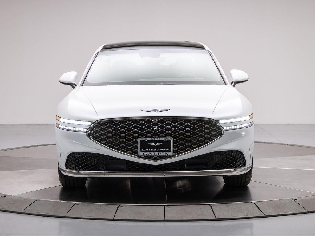 new 2026 Genesis G90 car, priced at $105,145