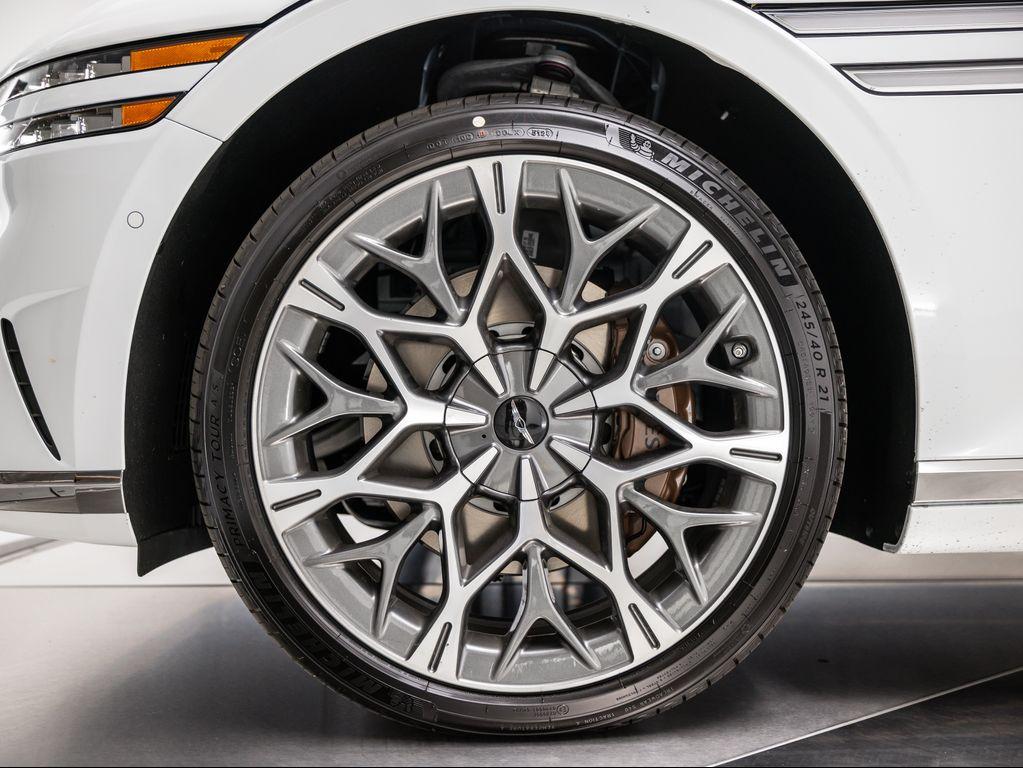 new 2026 Genesis G90 car, priced at $105,145