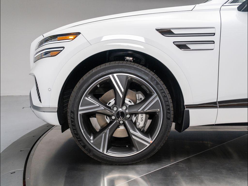 new 2025 Genesis GV80 car, priced at $81,935