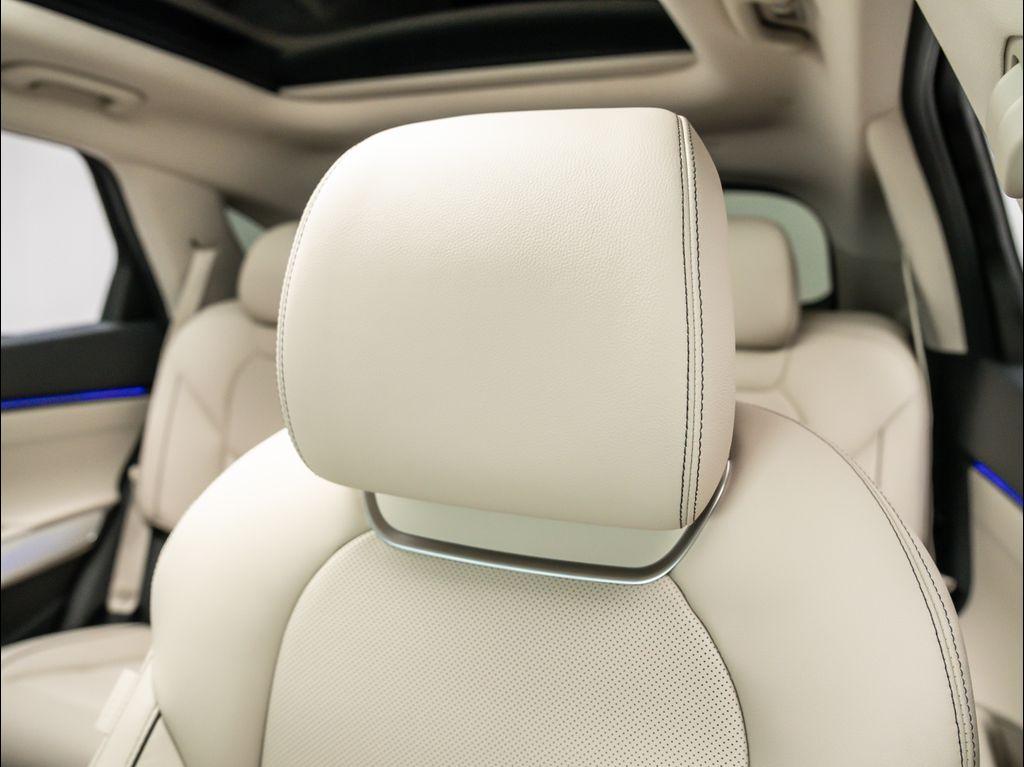 new 2026 Genesis GV70 car, priced at $59,270