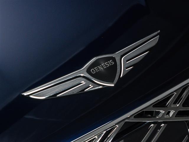 new 2025 Genesis G80 car, priced at $62,067