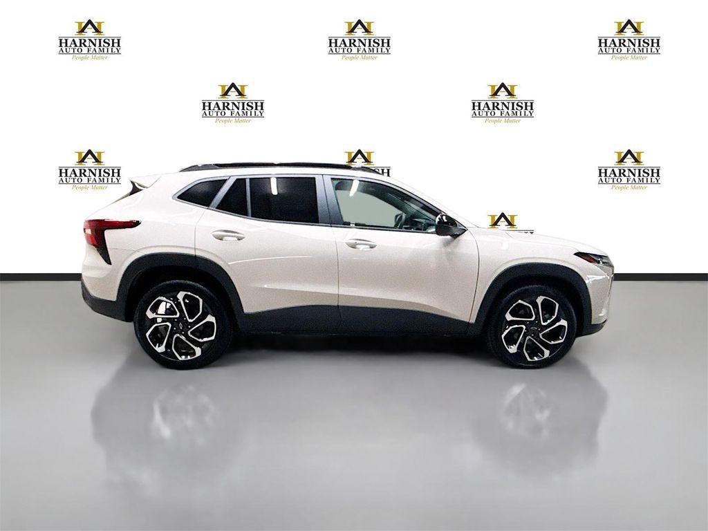 new 2026 Chevrolet Trax car, priced at $27,830