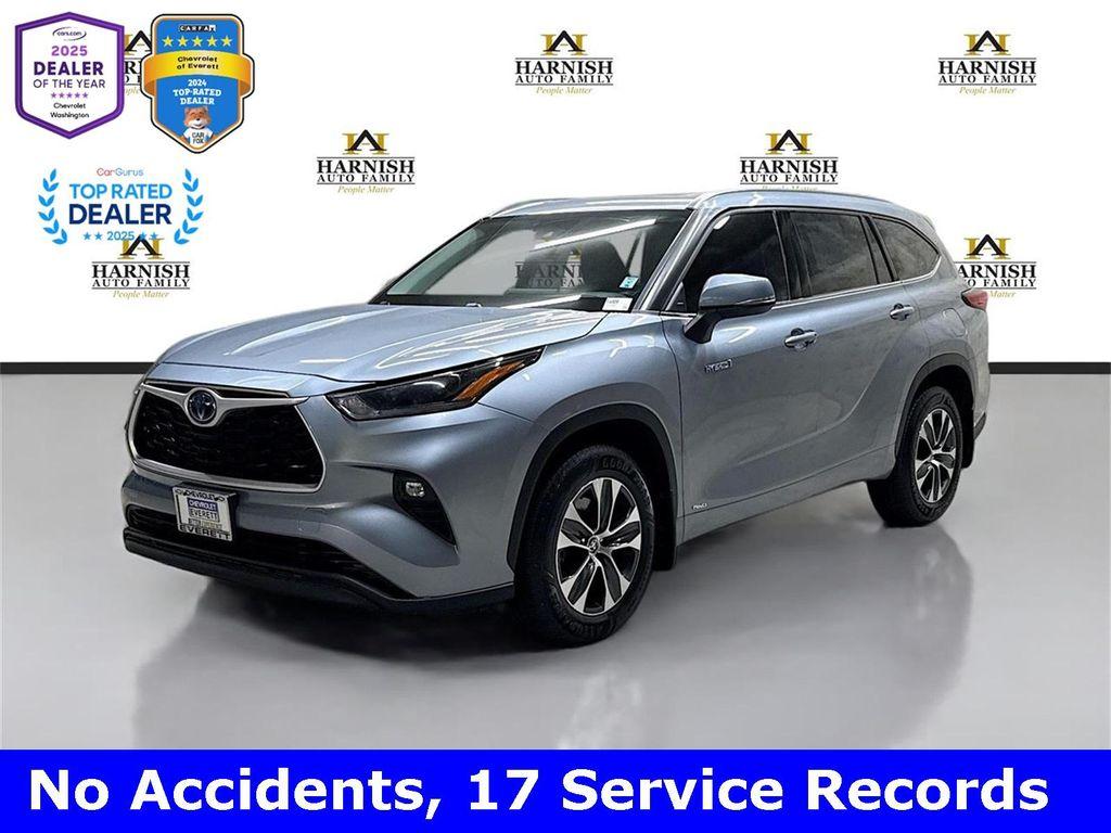 used 2021 Toyota Highlander Hybrid car, priced at $37,498