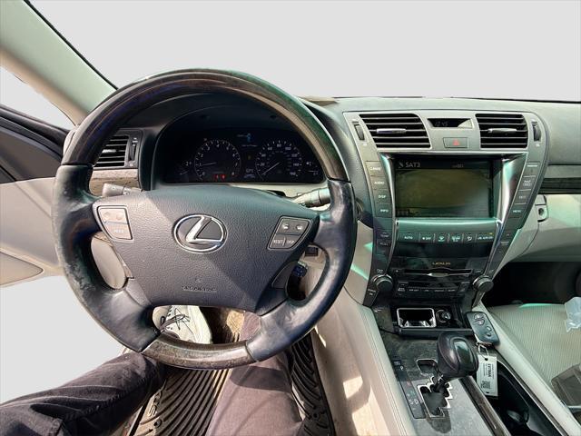 used 2007 Lexus LS 460 car, priced at $9,995