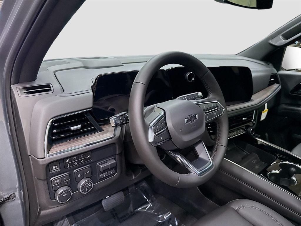 new 2025 Chevrolet Tahoe car, priced at $76,690