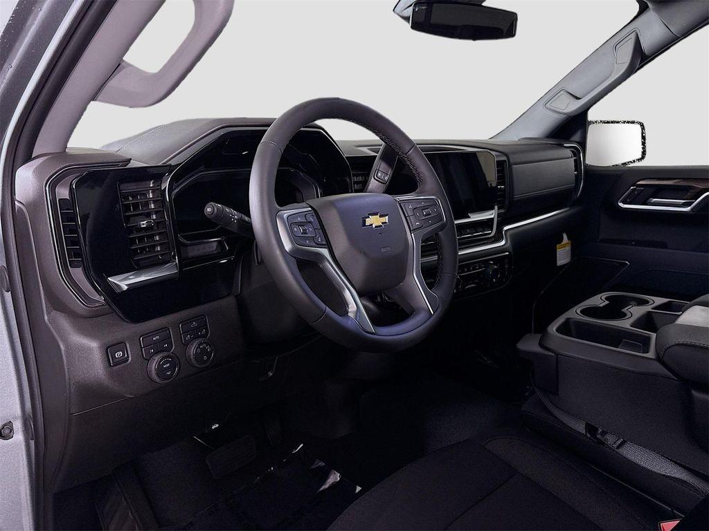 new 2025 Chevrolet Silverado 1500 car, priced at $53,620