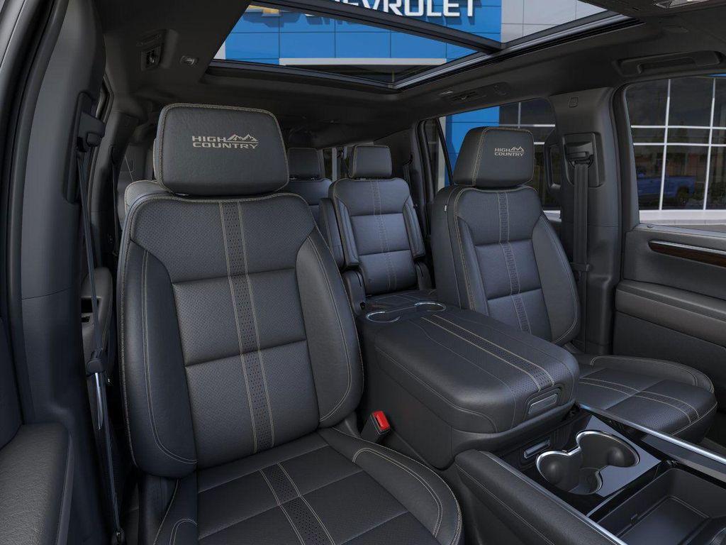 new 2025 Chevrolet Suburban car, priced at $95,625