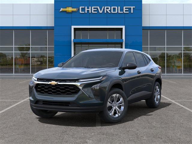 new 2025 Chevrolet Trax car, priced at $21,495