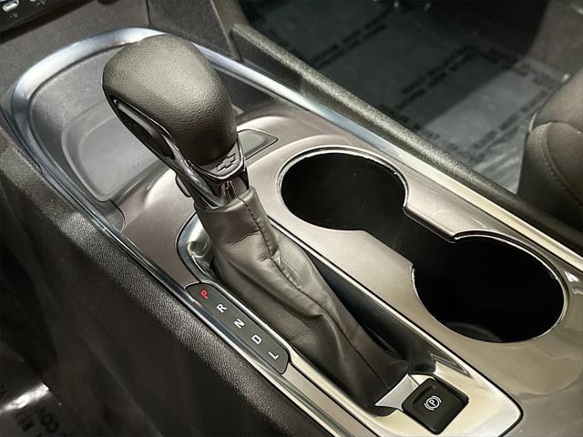 used 2022 Chevrolet Malibu car, priced at $20,412